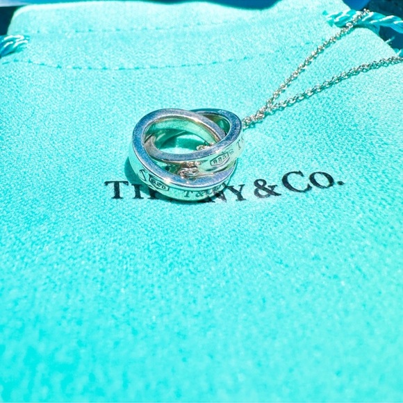 Tiffany & Co Interlocking Circles Necklace - Picture 2 of 5